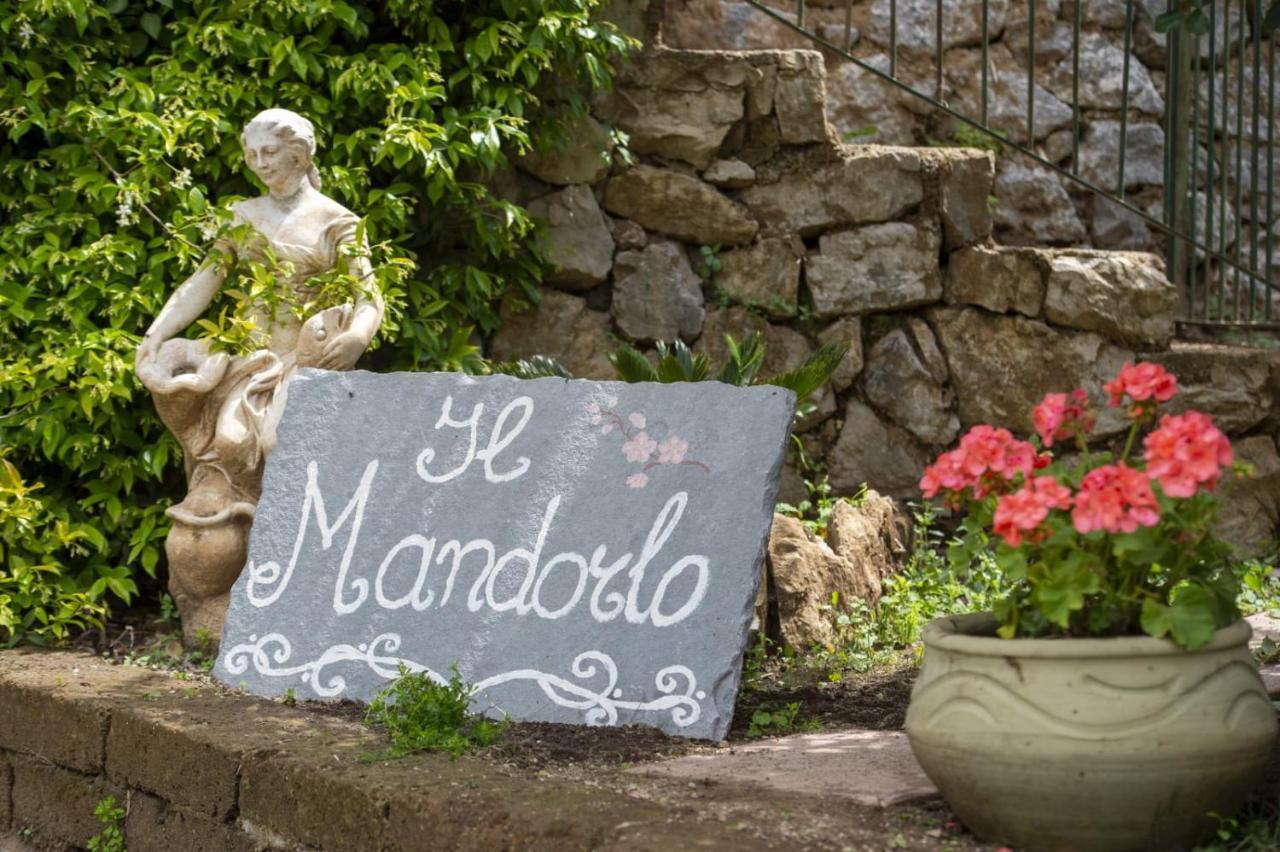 Il Mandorlo Bed & Breakfast Трамонти Екстериор снимка